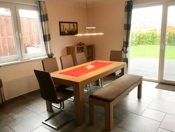 Ferienhaus in Ostseebad Nienhagen - Haus Anna - Gro&szlig;er Esstisch