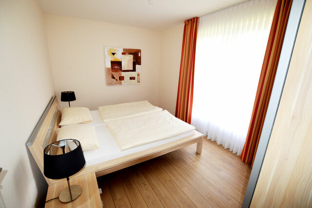 Ferienhaus in Fehmarn OT Staberdorf - Reetdachhaus 4, inkl. 2 Parkpl&auml;tze - Bild 11