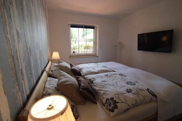 Ferienwohnung in Pönitz am See - Landhaus am See - mit Terrasse und Strandkorb - Bild 11