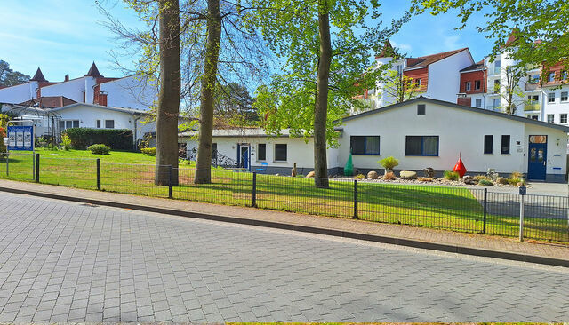 Ferienhaus in Heringsdorf - Insellicht**** BRINKMANNHAUS 4-Sterne - gro&szlig; fast am Strand Sauna Terrasse Grill - Bild 20